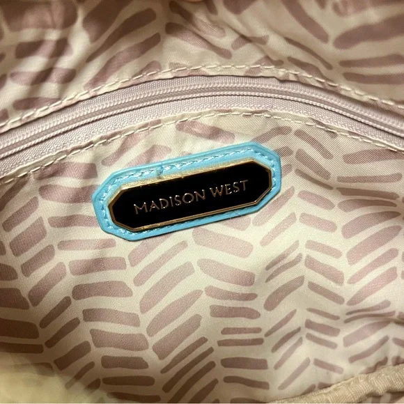 Madison West blue quilted bag. - Picture 5 of 6